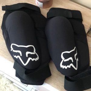 Fox racing knee pads